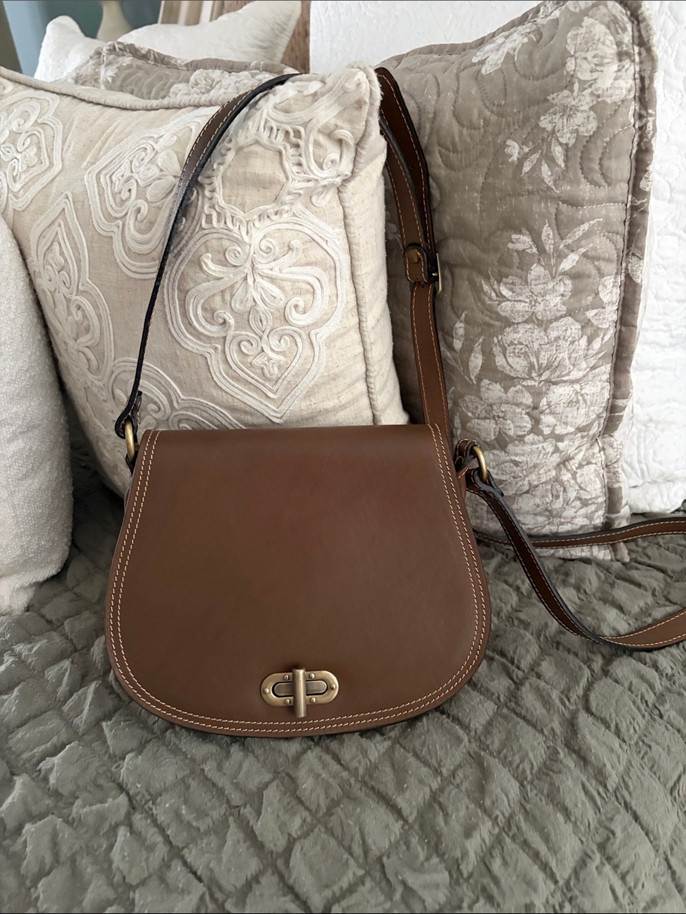 Timeless Italian Saddle Bag Crossbody! purchased in Sicily, Italy.